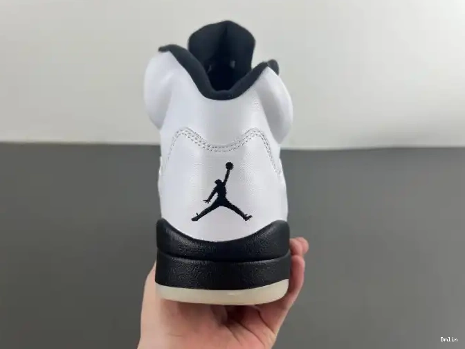 Bmlin Shoes BLACK' DD0587-110 JORDAN 'WHITE AIR RETRO 5 0610